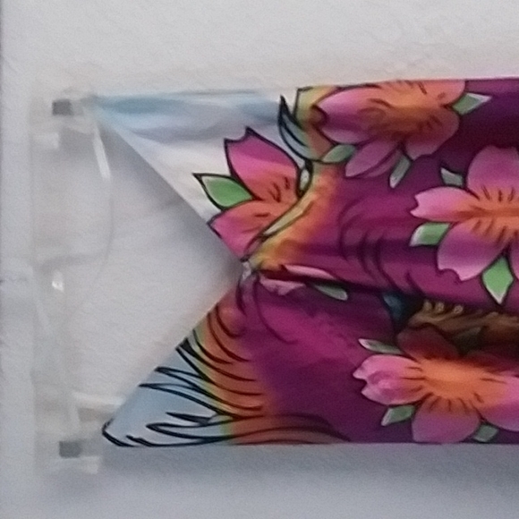 Dress - Picture 2 of 9